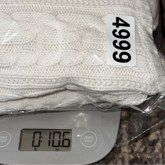 Lauren Ralph Lauren Women’s Size M White Cotton Cable Knit Boatneck Sweater - Picture 6 of 6